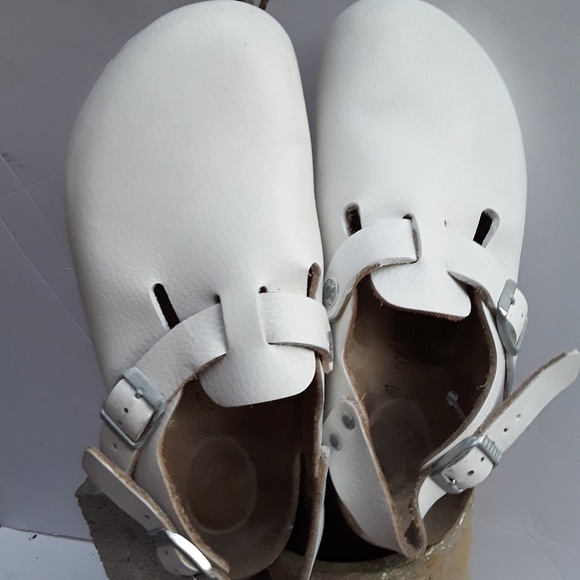 Birkenstock Shoes - Birkenstock mules off white